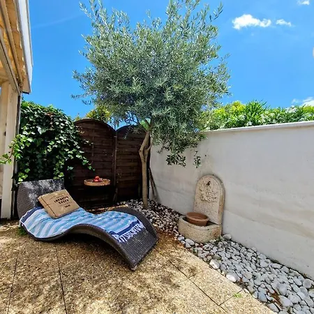 A Deux Pas De La Richelieu