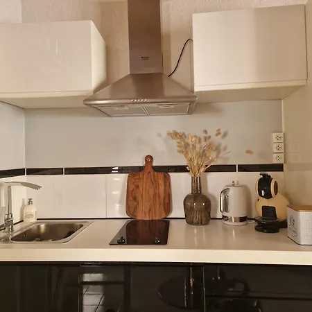 A Deux Pas De La Richelieu Agde